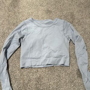lululemon crop top